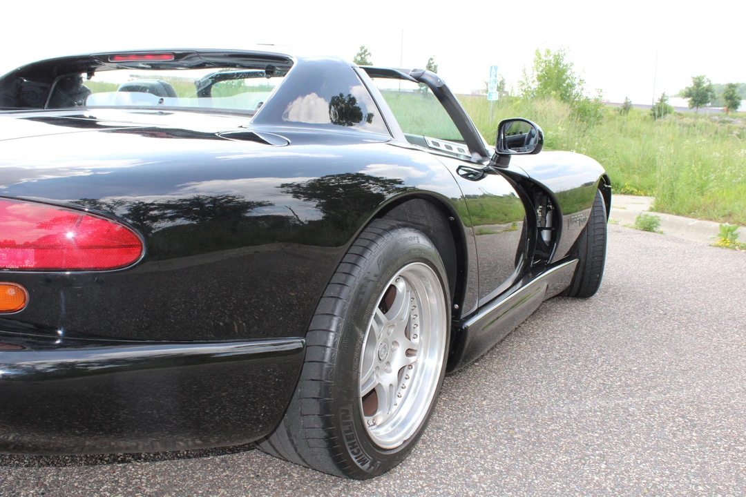 1996 Dodge Viper 2nd Gen - Image 21 of 25