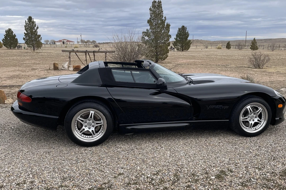 1996 Dodge Viper 2nd Gen - Image 8 of 25