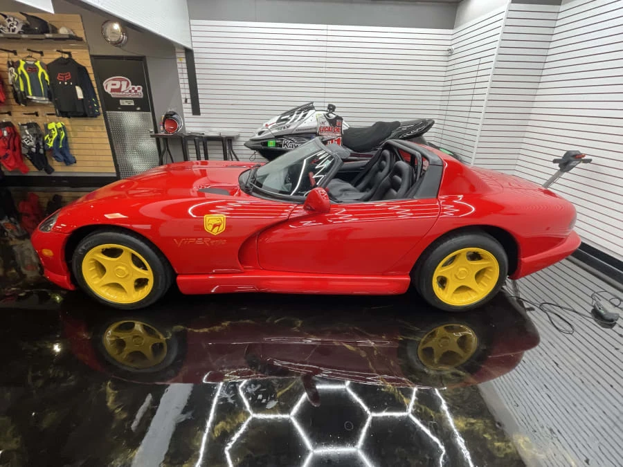 1996 Dodge Viper 2nd Gen - Image 2 of 19