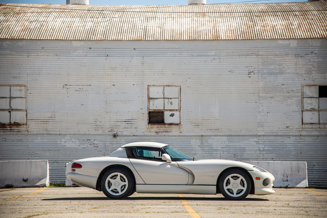 1996 Dodge Viper 2nd Gen - Image 10 of 31