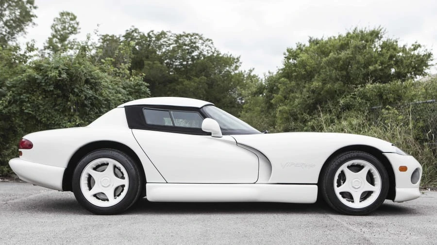 1996 Dodge Viper 2nd Gen - Image 2 of 7
