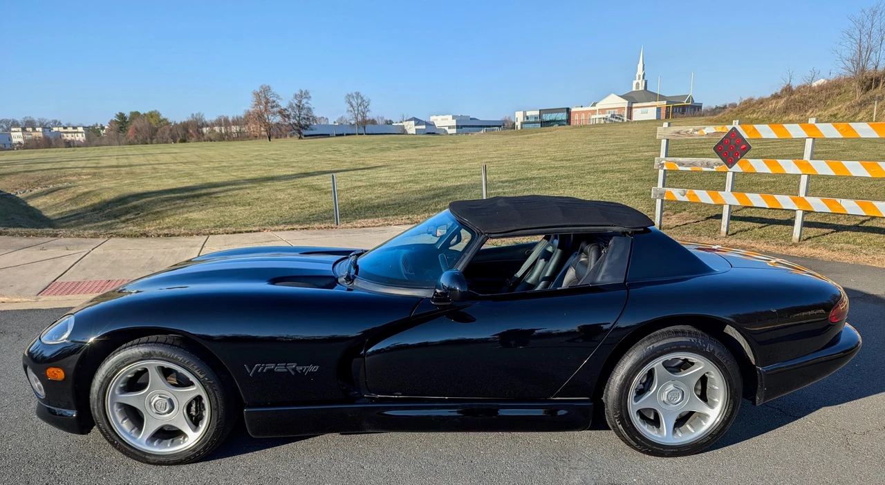 1996 Dodge Viper 2nd Gen - Image 14 of 31