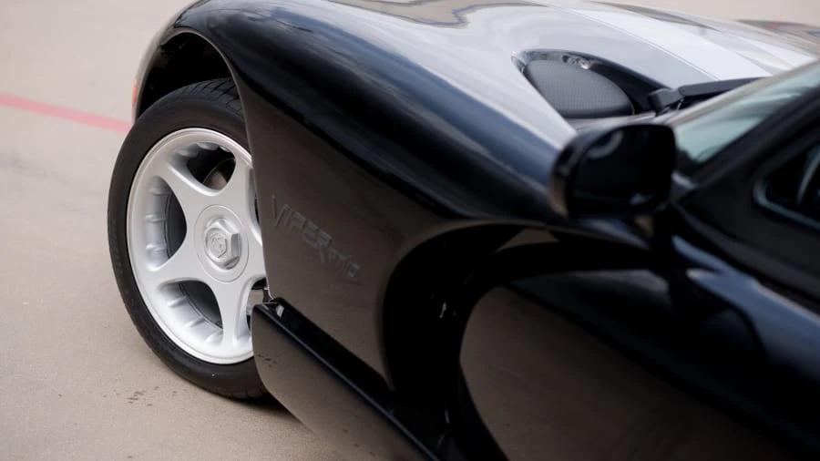 1996 Dodge Viper 2nd Gen - Image 9 of 12