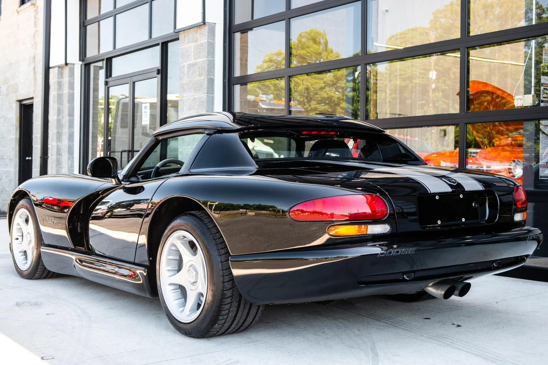 1996 Dodge Viper 2nd Gen - Image 4 of 31