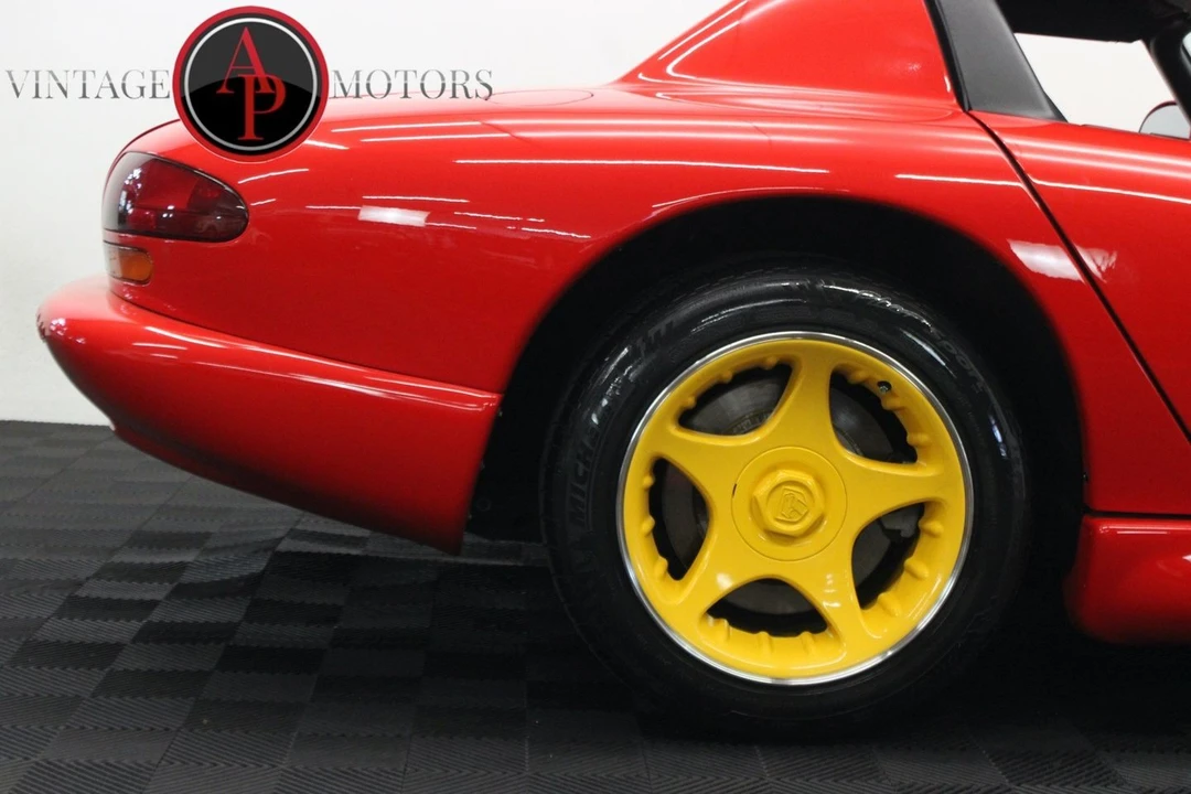 1996 Dodge Viper 2nd Gen - Image 27 of 31