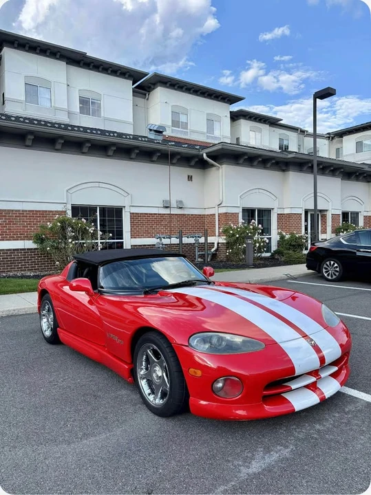 1996 Dodge Viper 2nd Gen - Image 2 of 3