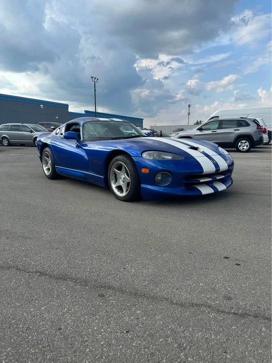 1996 Dodge Viper 2nd Gen - Image 2 of 13