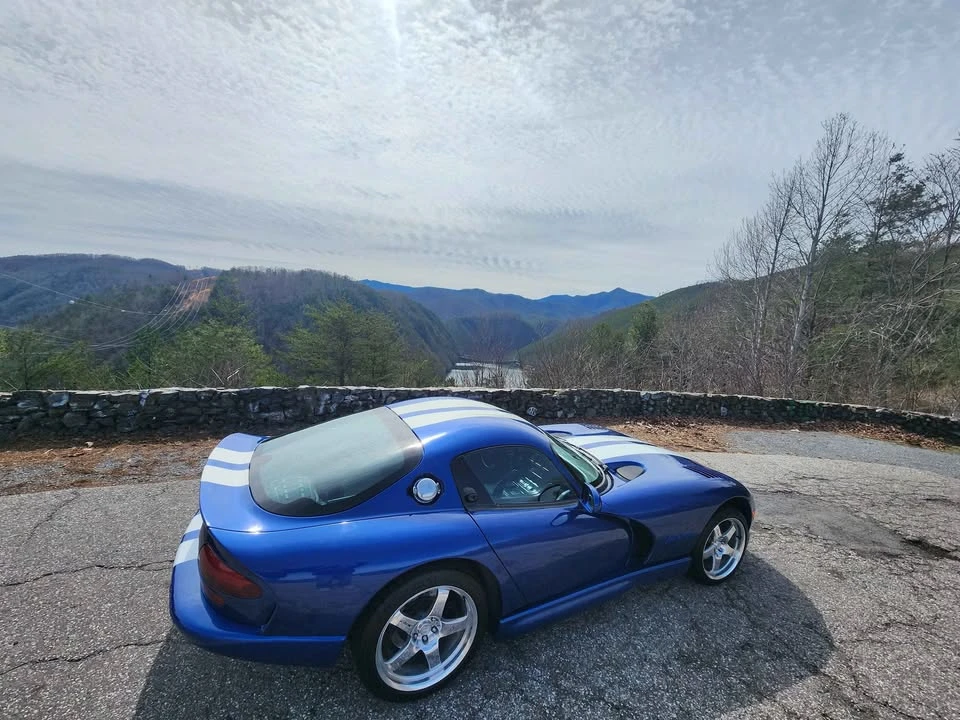 1996 Dodge Viper GTS 2nd Gen - Image 4 of 5