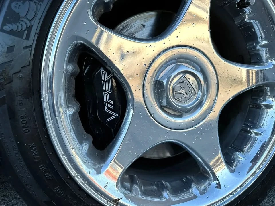 1996 Dodge Viper GTS 2nd Gen - Image 4 of 15