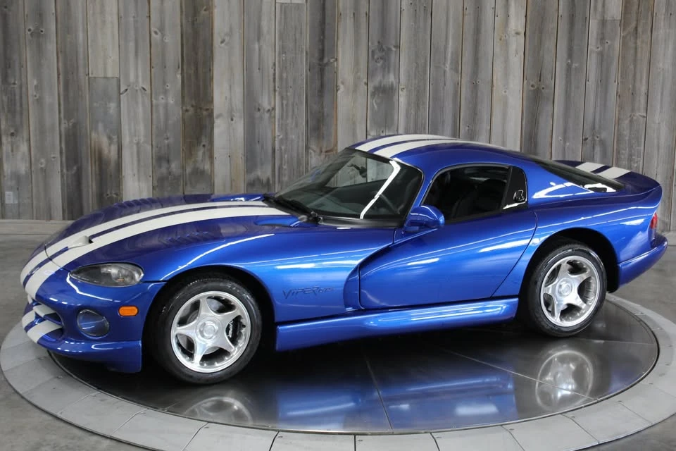 1996 Dodge Viper GTS 2nd Gen - Image 19 of 20