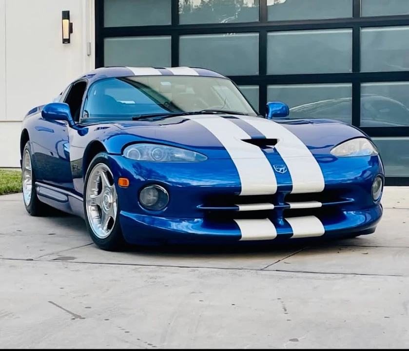 1996 Dodge Viper GTS 2nd Gen - Image 2 of 20
