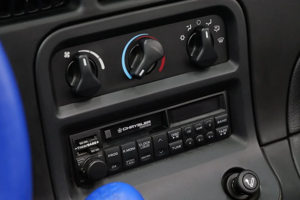 1996 Dodge Viper 2nd Gen - Image 16 of 19