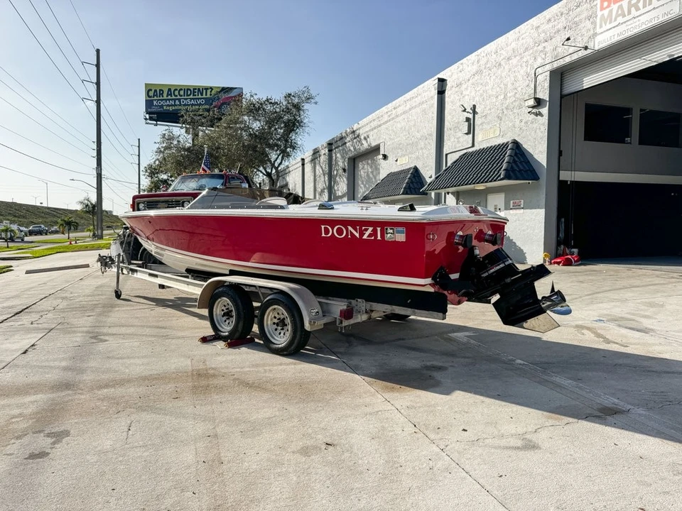 1996 Donzi - Image 2 of 21