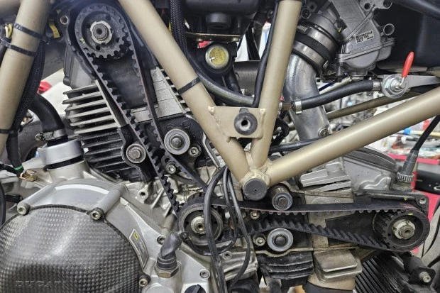 1996 Ducati 750 & 800 & 900 & 1000 - Image 6 of 7