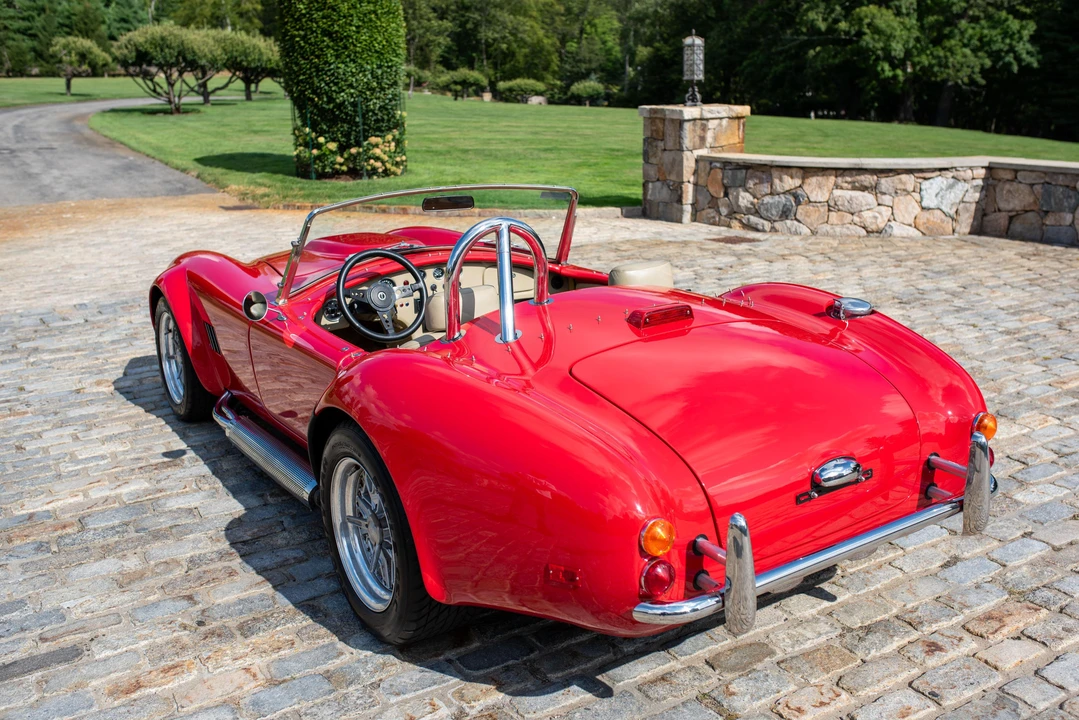 1996 Excalibur - Image 17 of 31