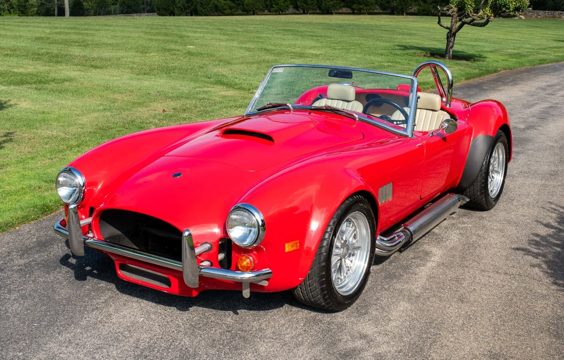 1996 Excalibur - Image 2 of 31