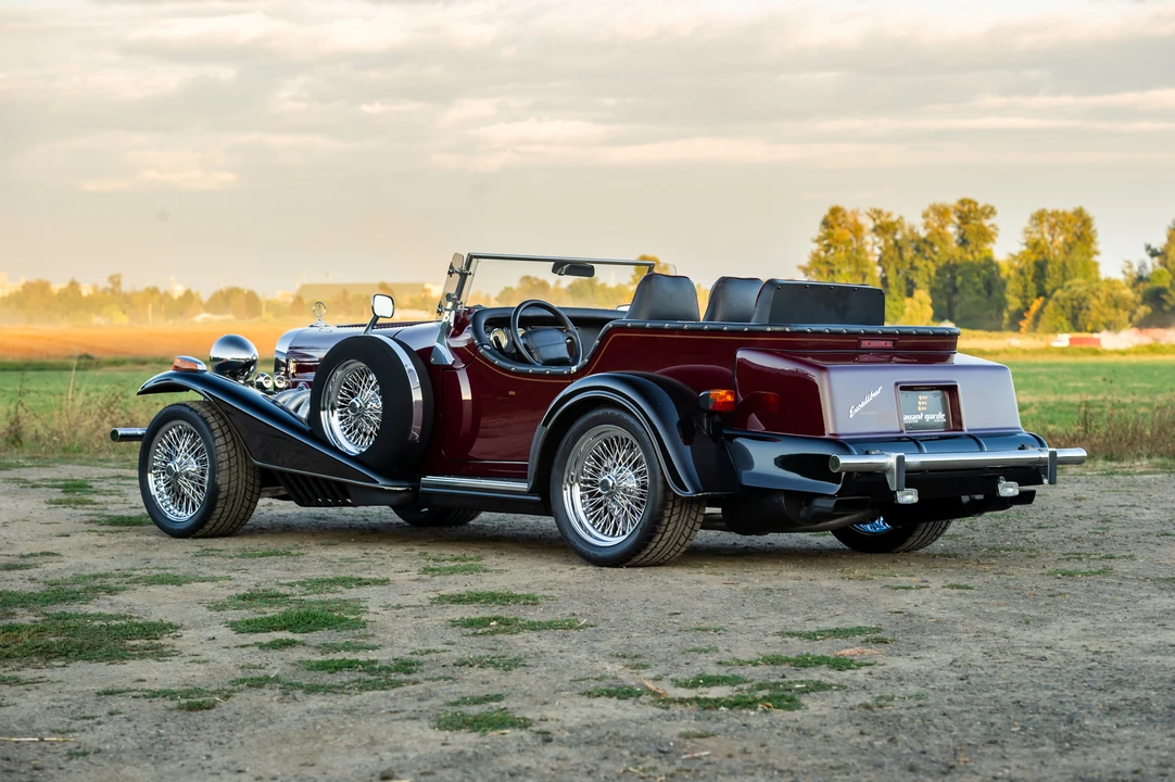 1996 Excalibur - Image 15 of 31
