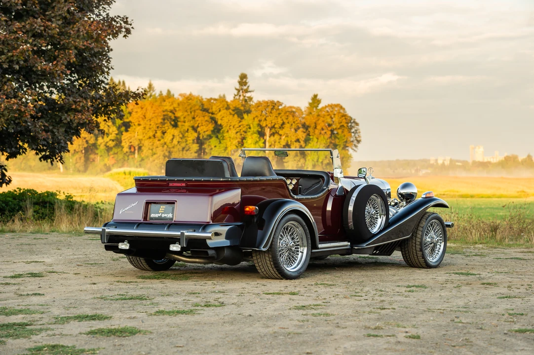 1996 Excalibur - Image 22 of 31