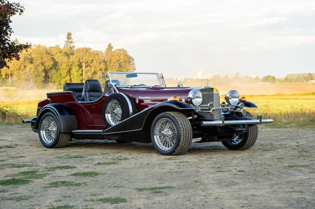 1996 Excalibur - Image 2 of 31