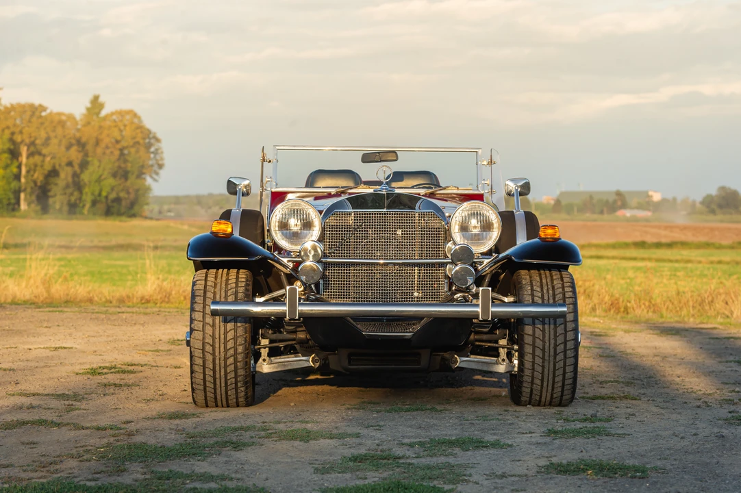 1996 Excalibur - Image 5 of 31