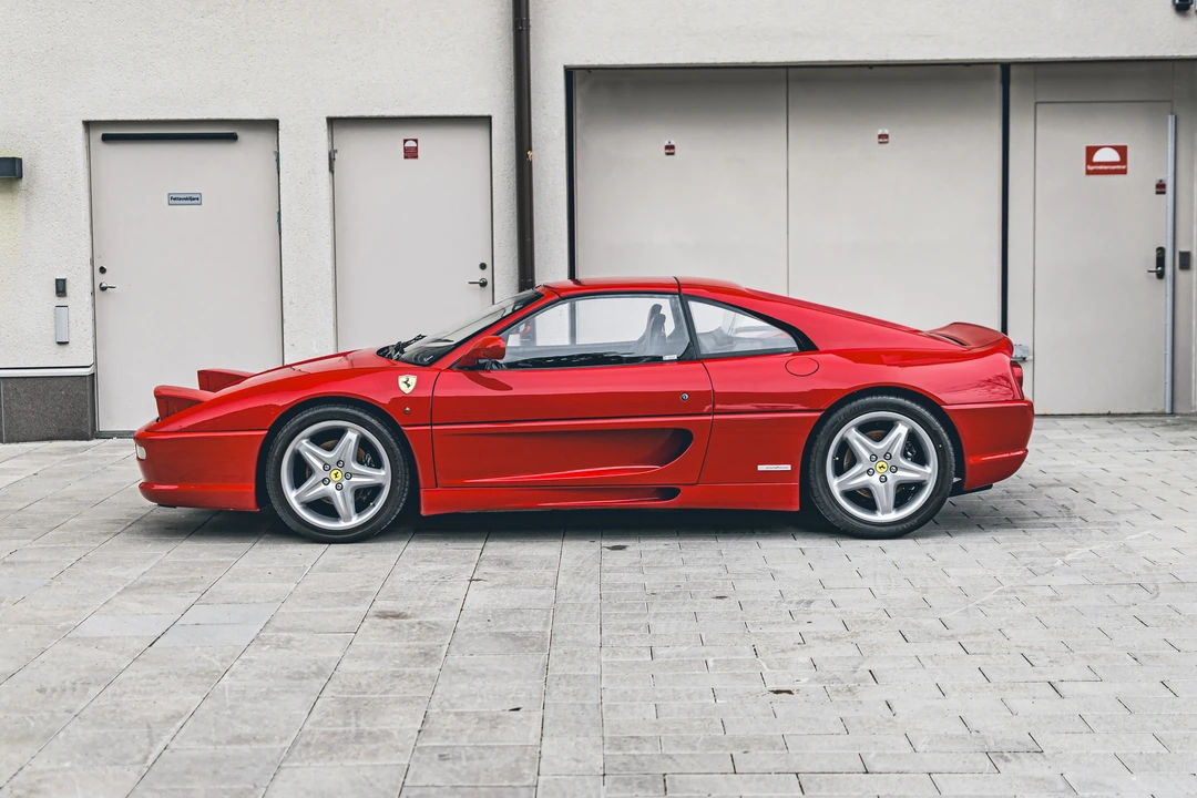 1996 Ferrari F355 GTS - Image 9 of 31