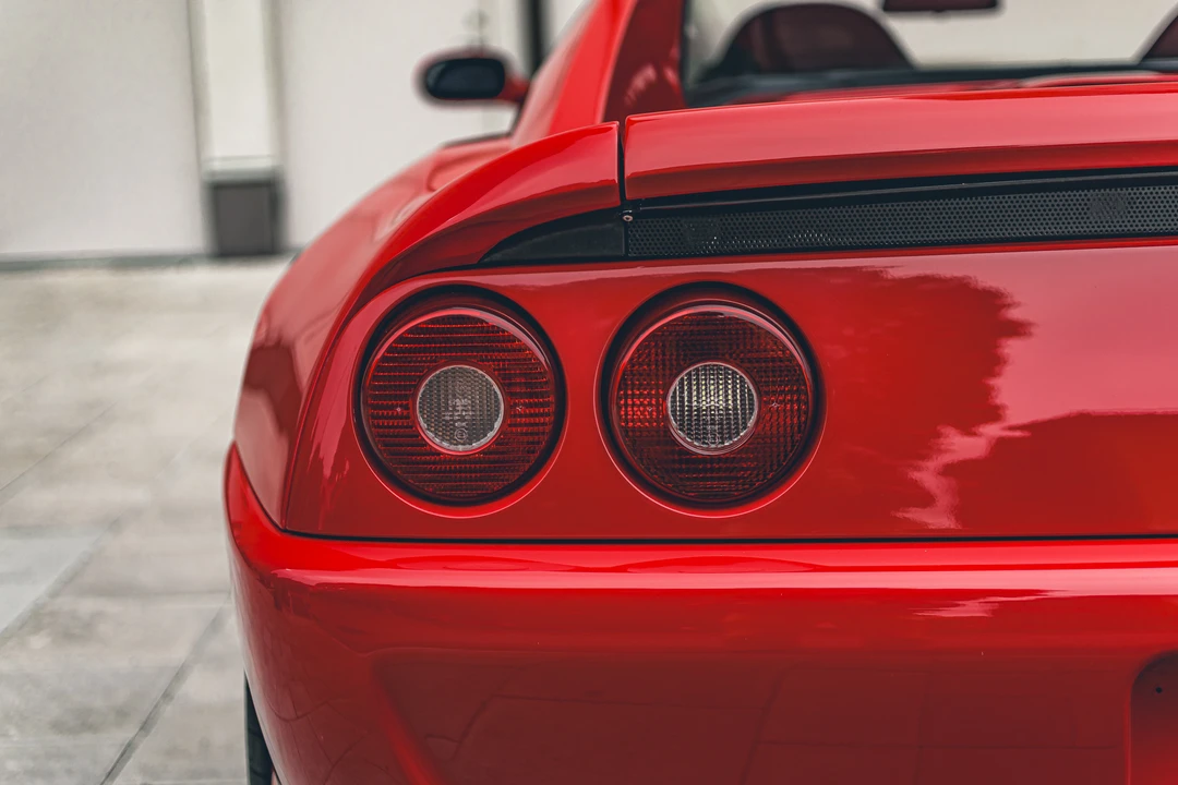 1996 Ferrari F355 GTS - Image 25 of 31
