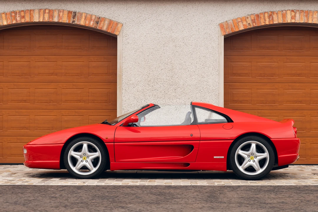 1996 Ferrari F355 GTS - Image 8 of 31
