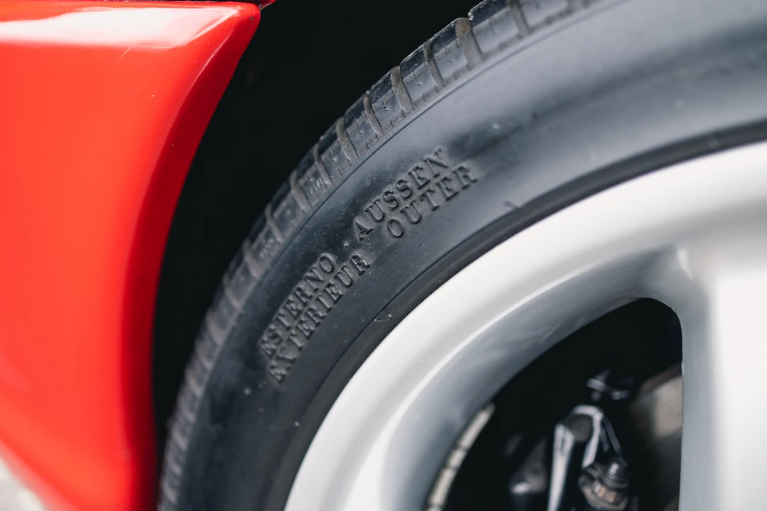 1996 Ferrari F355 Spider - Image 10 of 31
