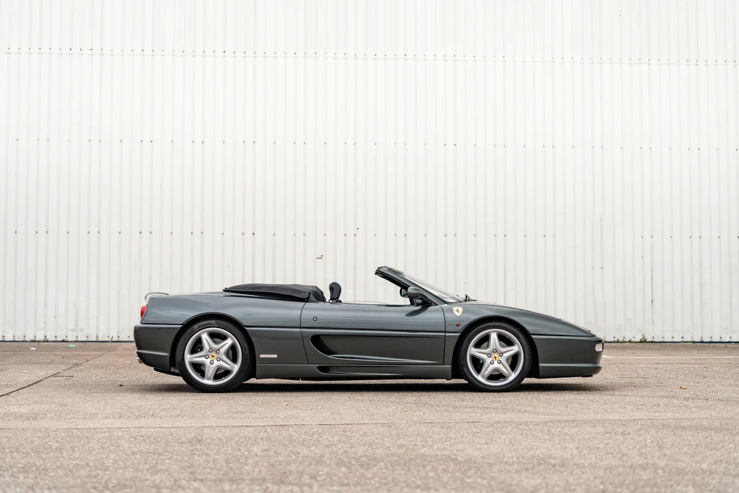 1996 Ferrari F355 Spider - Image 9 of 31