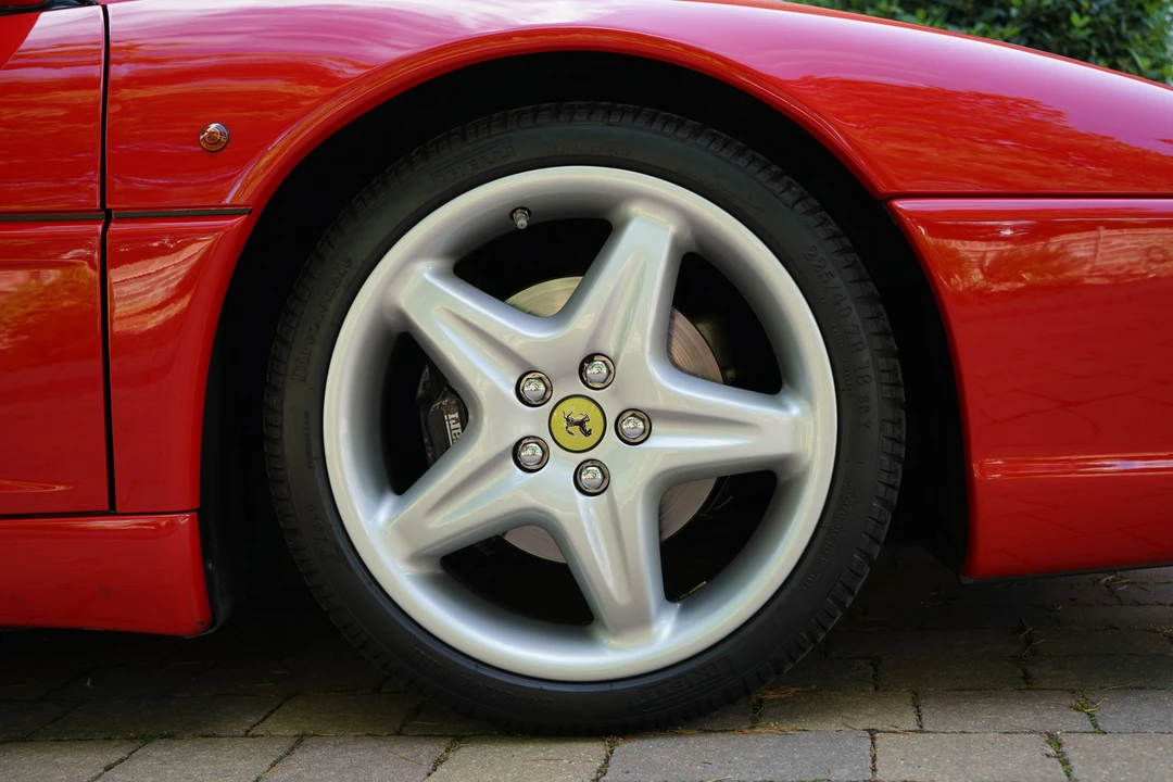 1996 Ferrari F355 Spider - Image 12 of 31