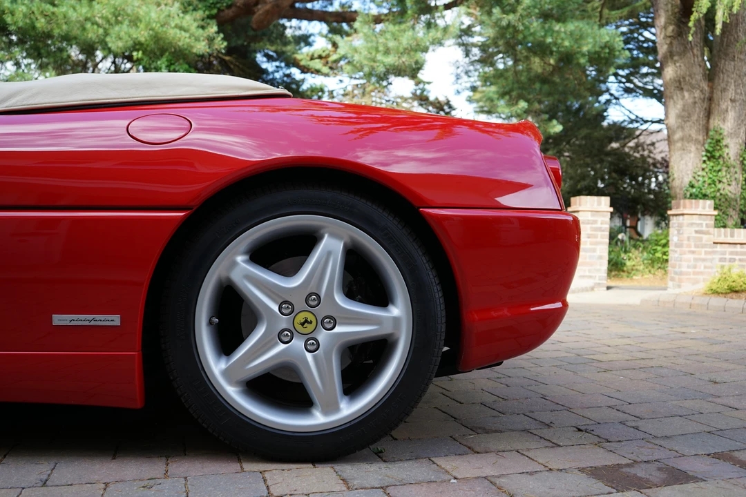 1996 Ferrari F355 Spider - Image 18 of 31