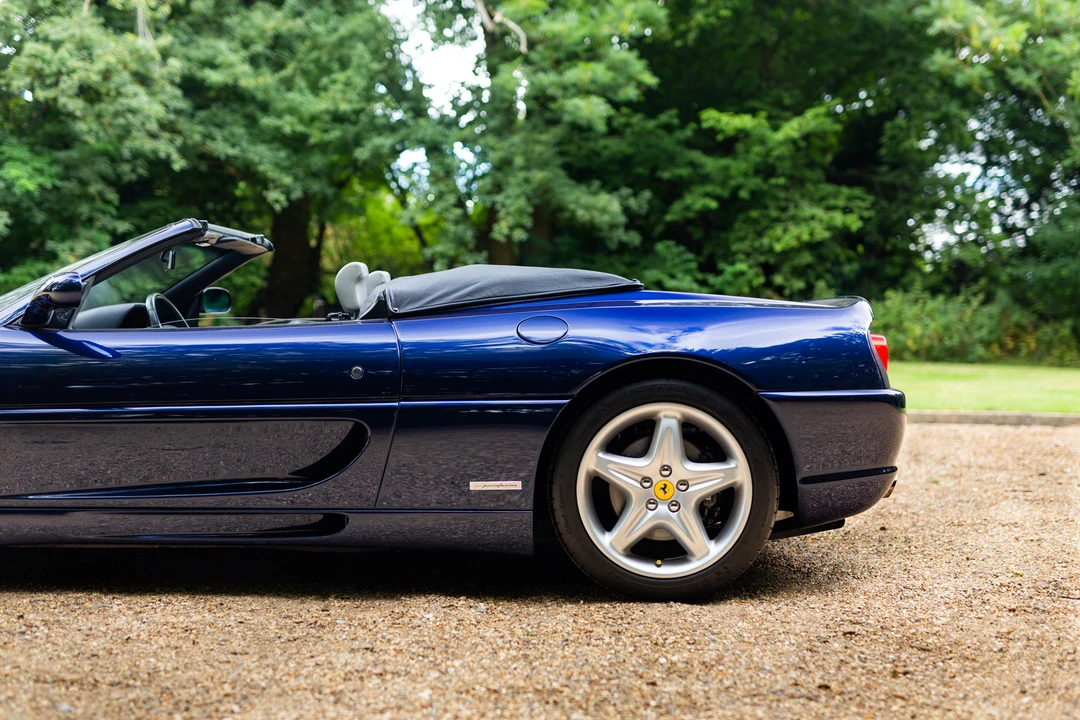 1996 Ferrari F355 Spider - Image 9 of 31