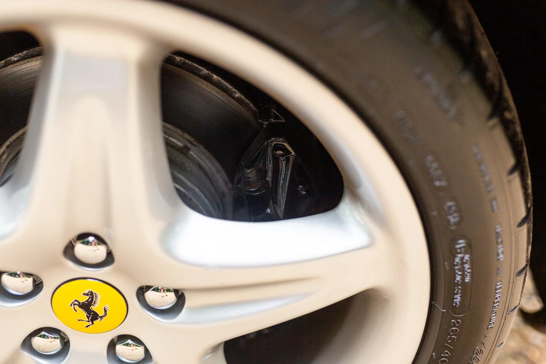 1996 Ferrari F355 Spider - Image 11 of 31