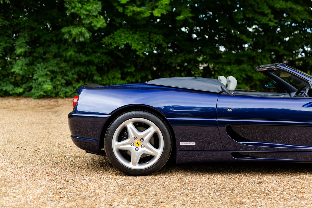 1996 Ferrari F355 Spider - Image 18 of 31
