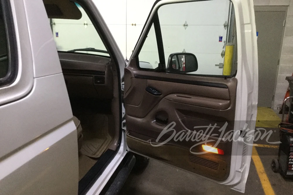 1996 Ford Bronco 5th Gen - Image 18 of 31