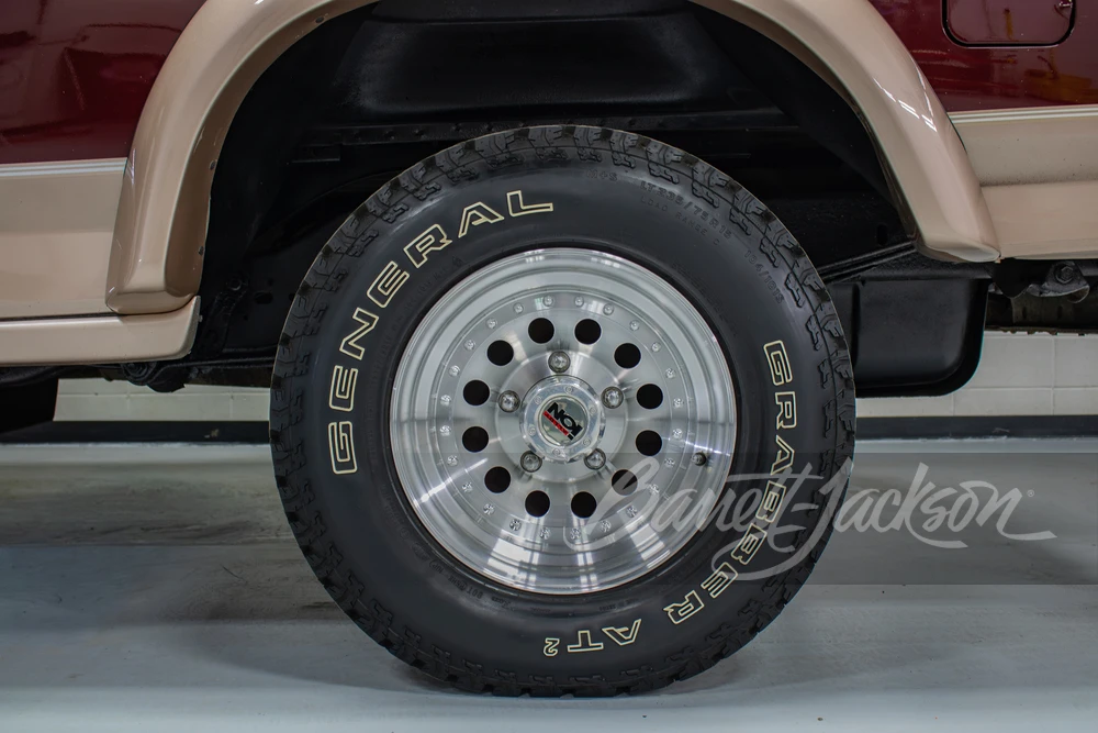 1996 Ford Bronco 5th Gen - Image 17 of 31