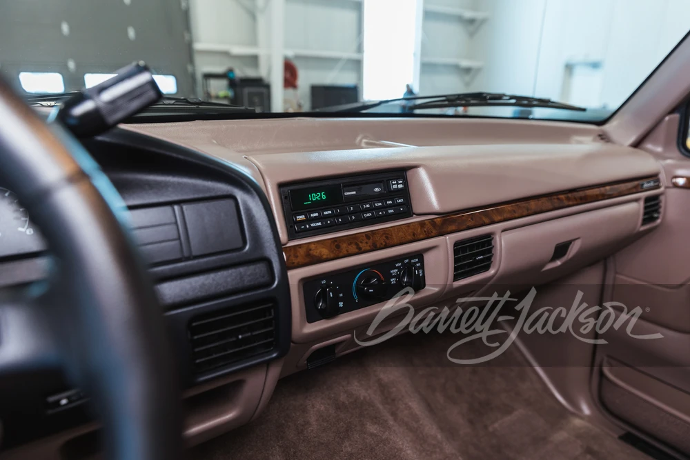 1996 Ford Bronco 5th Gen - Image 19 of 31