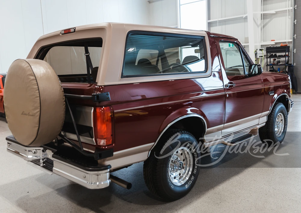 1996 Ford Bronco 5th Gen - Image 2 of 31
