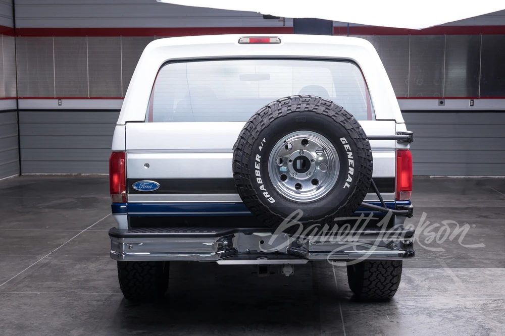 1996 Ford Bronco 5th Gen - Image 9 of 17