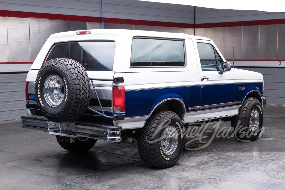 1996 Ford Bronco 5th Gen - Image 16 of 17