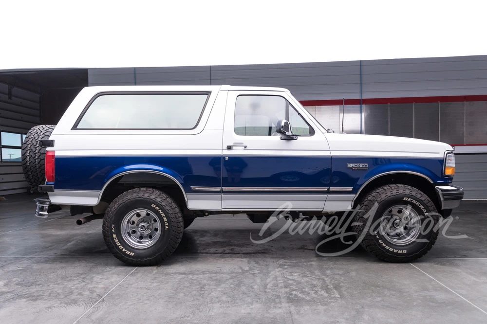 1996 Ford Bronco 5th Gen - Image 17 of 17