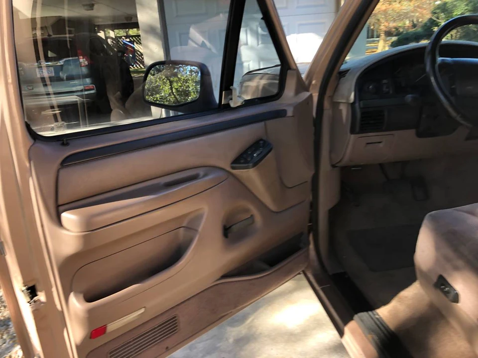 1996 Ford Bronco 5th Gen - Image 5 of 13