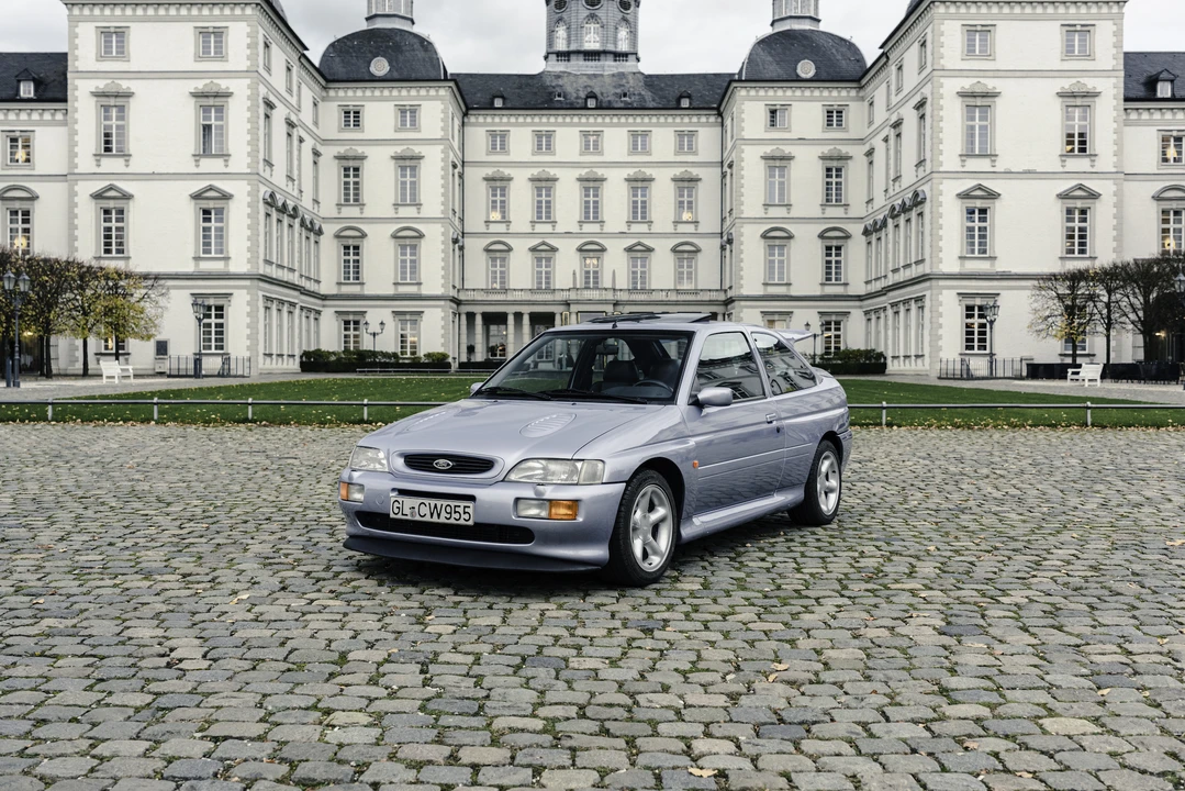 1996 Ford Escort RS Cosworth - Image 9 of 31