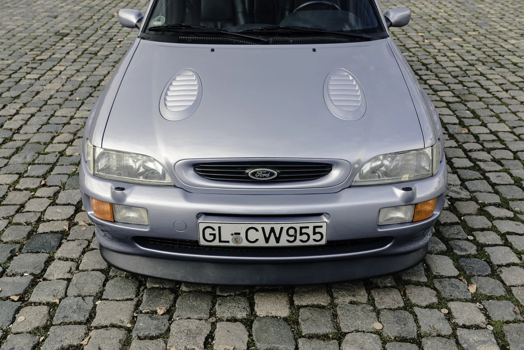 1996 Ford Escort RS Cosworth - Image 13 of 31