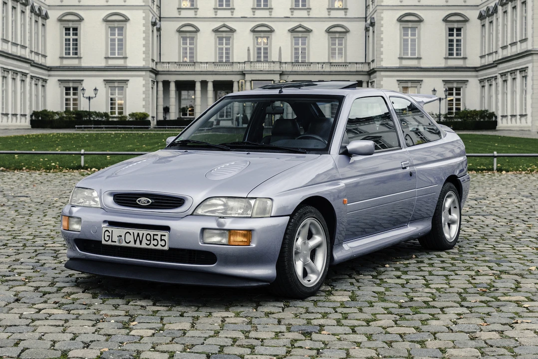 1996 Ford Escort RS Cosworth - Image 2 of 31