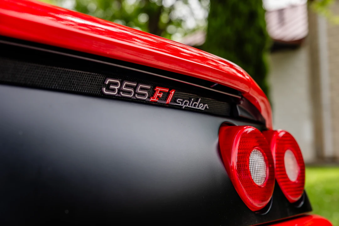 1996 Ferrari F355 Spider - Image 27 of 31