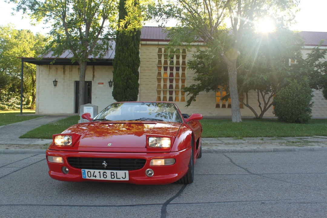 1996 Ferrari F355 Spider - Image 10 of 31
