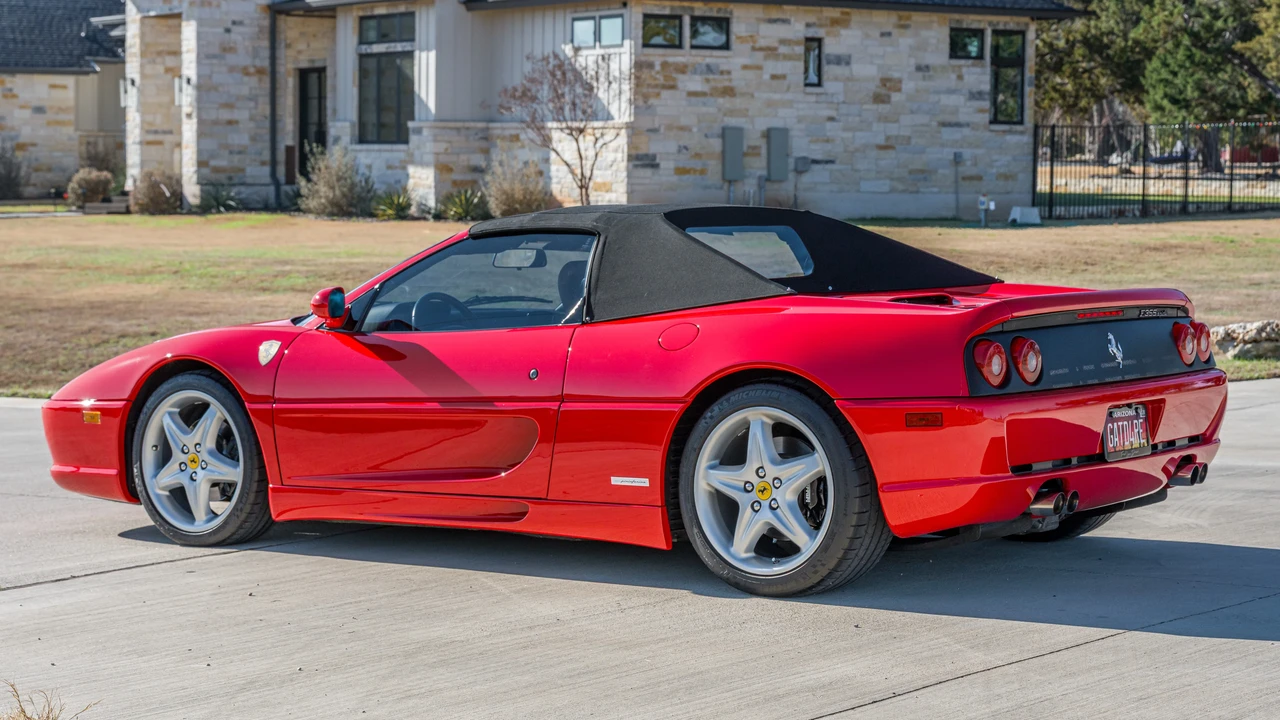 1996 Ferrari F355 Spider - Image 17 of 31