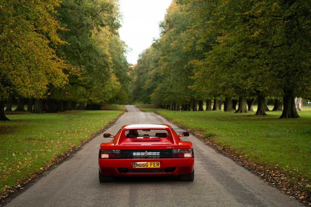 1996 Ferrari Testarossa - Image 12 of 30