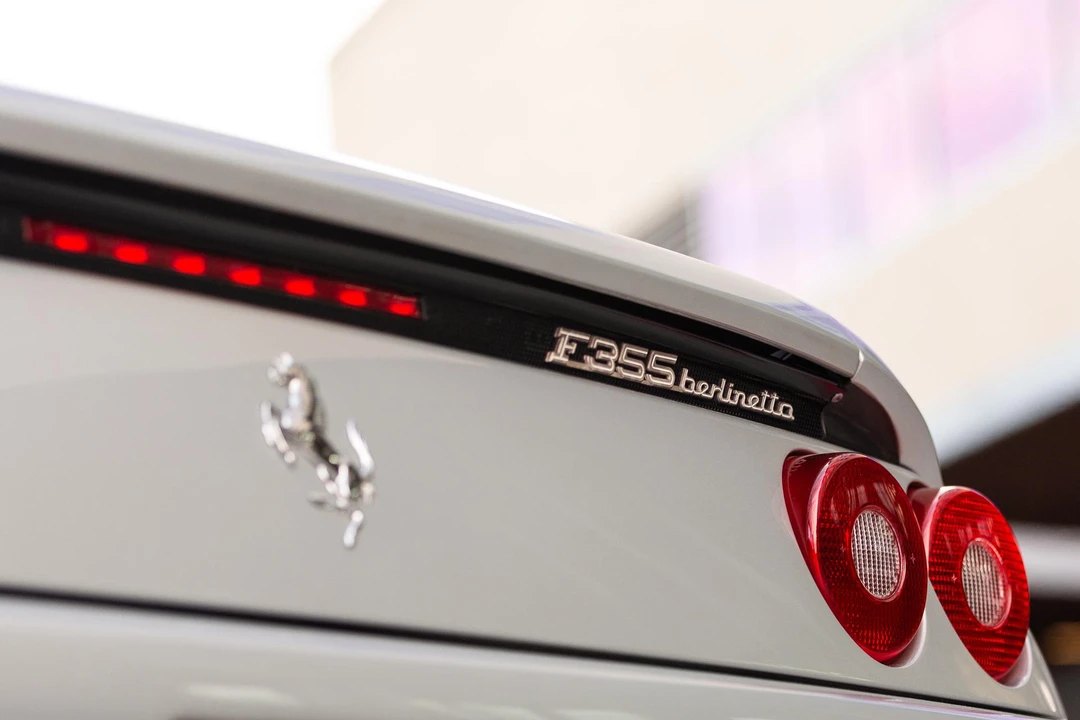1996 Ferrari F355 Berlinetta - Image 24 of 31